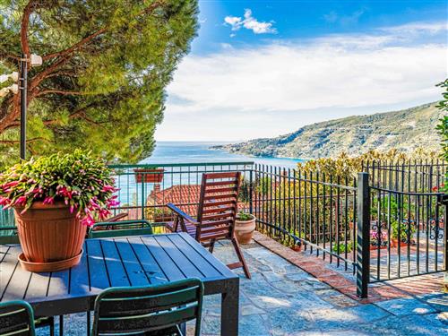 Sommerhus - 4 personer -  - Ospedaletti - 18014