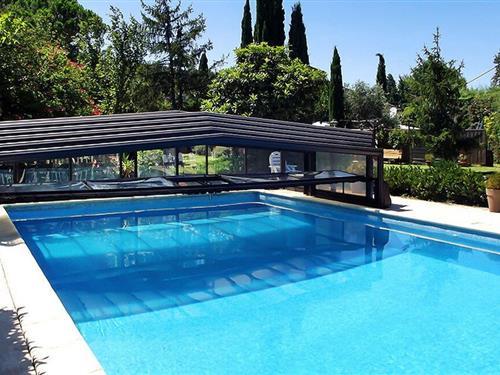 Holiday home - 10 persons -  - Chemin Du Colombier - 13570 - Barbentane