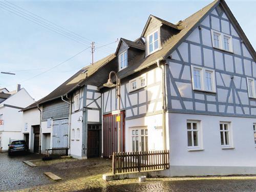 Holiday Home/Apartment - 6 persons -  - Salzgasse - 57627 - Hachenburg