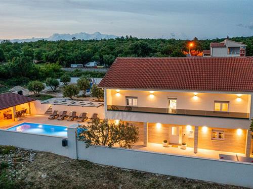 Sommerhus - 10 personer -  - Put Glavica - Zadar-Nadin - 23223 - Nadin