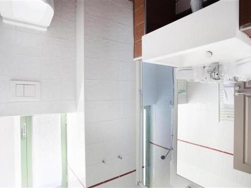 Holiday apartment - 2 persons -  - 06000 - Nice