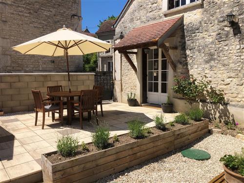 Holiday home - 4 persons -  - Tonnerre - 89700