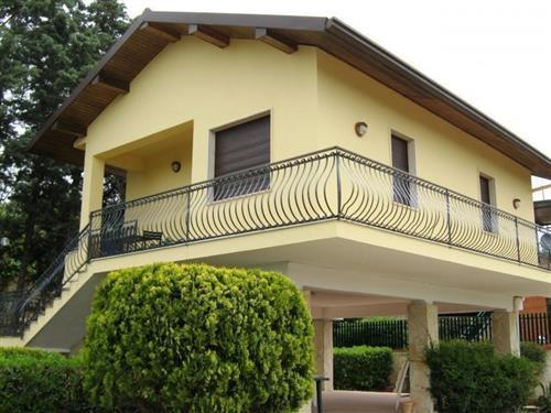 Holiday Home/Apartment - 5 persons -  - Contrada Castelluccio snc - 96011 - Agnone Bagni