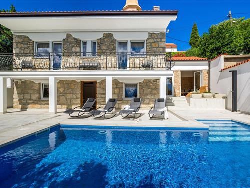 Holiday home - 6 persons -  - Trg Palih Boraca - 51264 - Jadranovo