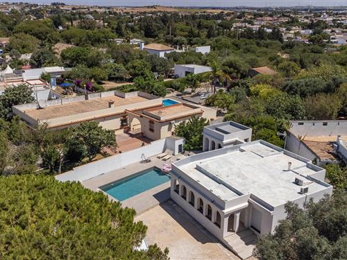 Holiday home - 6 persons -  - Camino de la Colina de Fuente - Chiclana De La Frontera - 11130 - Chiclana De La Fronter