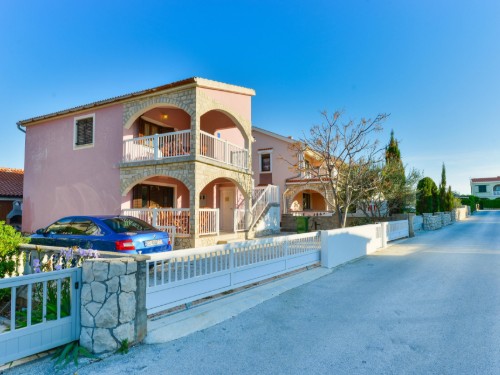 Holiday apartment - 6 persons -  - Ulica Lucica XXIII - 23234 - Vir