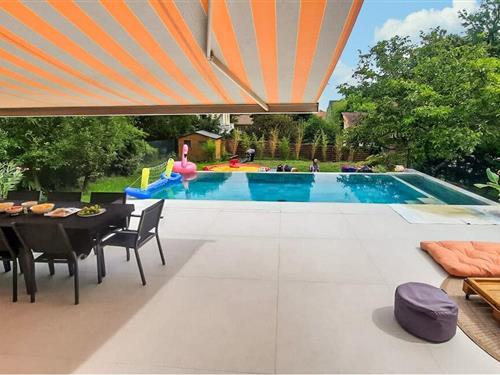 Fritidshus - 8 personer -  - Rue des faisans - 91330 - Yerres