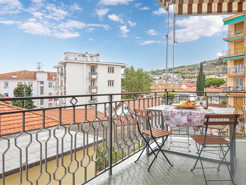 Holiday apartment - 4 persons -  - VIA PAPA GIOVANNI XXIII - 18018 - Arma Di Taggia