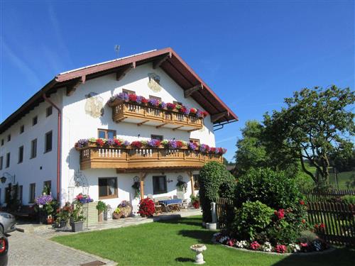 Ferienwohnung - 5 Personen -  - Buchberg - 83373 - Taching Am See