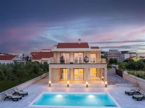 Holiday home - 8 persons -  - Privlaka - 23233