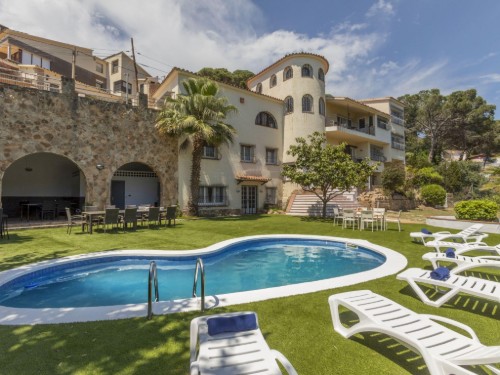 Sommerhus - 16 personer -  - 17310 - Lloret De Mar