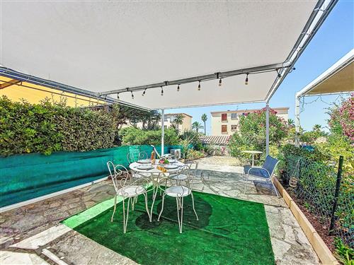 Holiday apartment - 4 persons -  - Saint Cyr Sur Mer Les Lecques - 83270