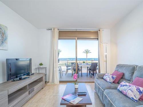 Holiday Home/Apartment - 7 persons -  - 17487 - Empuriabrava