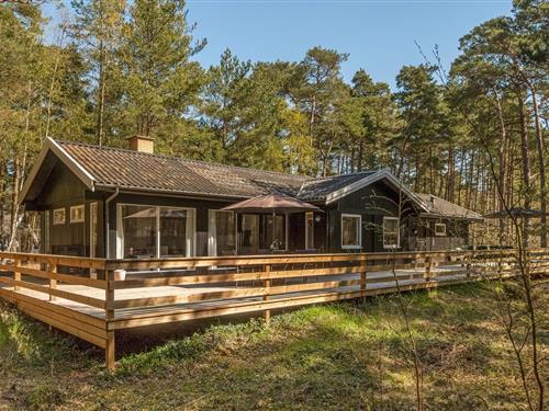 Holiday home - 8 persons -  - Ridderstien - Dueodde - 3730 - Nexø
