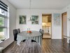 Image 9 - Dining room