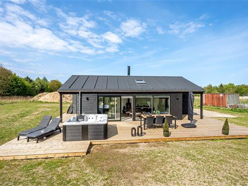 Sommerhus - 6 personer -  - Fyrrehaven - Fjellerup - 8585 - Glesborg