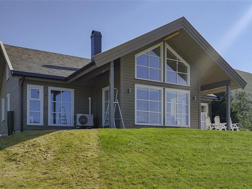 Feriehus - 8 personer -  - Hildrestrandvegen - 6272 - Hildre