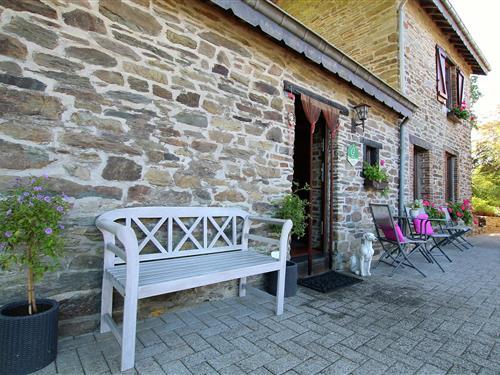 Ferienhaus - 3 Personen -  - 5555 - Baillamont