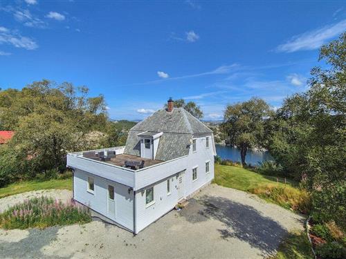 Feriehus - 8 personer -  - Agasøstervegen - 5420 - Rubbestadneset