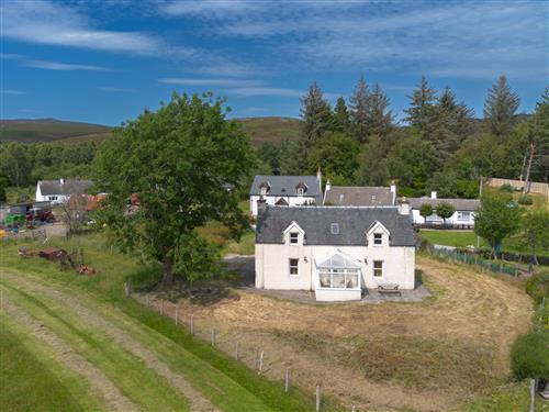 Holiday home - 4 persons -  - Loch Ness - IV63 6TL