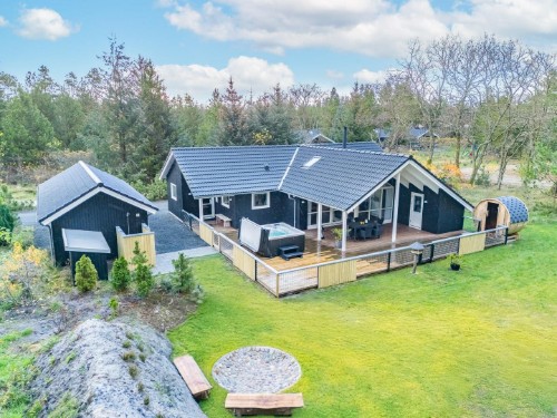 Sommerhus - 6 personer -  - Fyrrekrogen - Houstrup - 6830 - Nr. Nebel