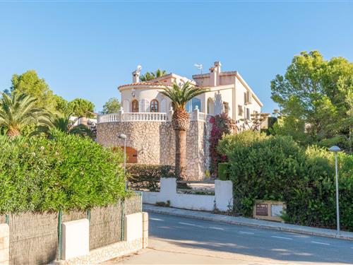 Holiday home - 6 persons -  - Carrer dels Pins - 43895 - L'ampolla