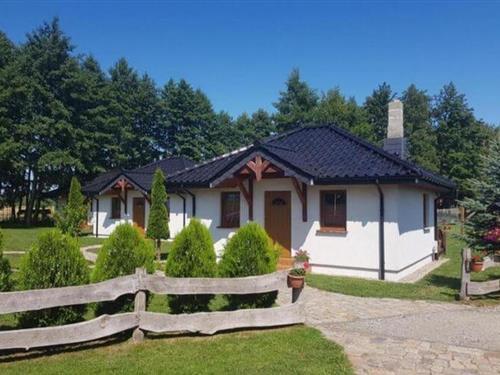 Holiday Home/Apartment - 5 persons -  - 76-156 - Gleznowko