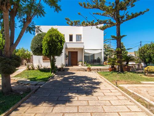 Holiday home - 8 persons -  - Carrer d'Hernán Cortés - Can Miquel I Na Xisca, Badia Gran - 07609 - Badia Gran