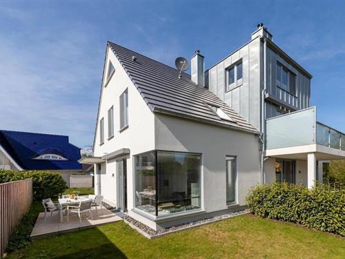 Feriehus - 5 personer -  - 18375 - Prerow