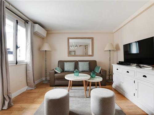 Holiday Home/Apartment - 4 persons -  - 75007 - Paris