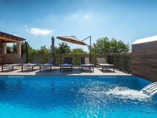 Holiday home - 8 persons -  - Rojci - Visnjan-Kastelir - 52440 - Porec