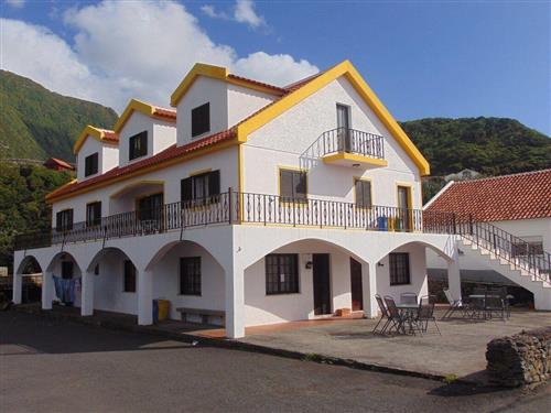 Holiday Home/Apartment - 2 persons -  - Rua da Tronqueira, - 9960-030 - Fajã Grande