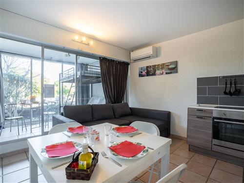 Holiday Home/Apartment - 4 persons -  - Port Camargue - 30240