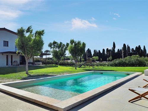 Sommerhus - 4 personer -  - Rte De Saint Rémy - Saint Remy De Provence - 13910 - Maillane