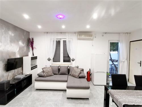 Holiday apartment - 5 persons -  - Krk/Baška - 51523