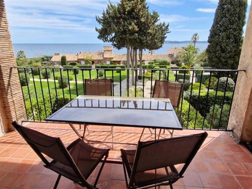 Holiday Home/Apartment - 4 persons -  - 83120 - Sainte-Maxime