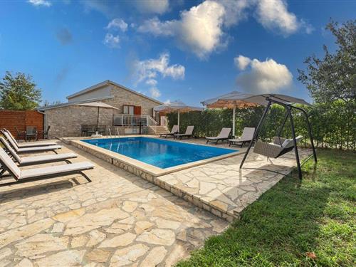 Holiday home - 8 persons -  - Lisane Tinjske bb - Biograd-Lisane Tinjske - 23210 - Biograd Na Moru