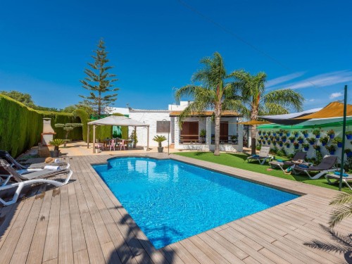 Holiday home - 7 persons -  - 41630 - La Lantejuela