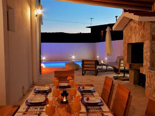 Feriehus - 8 personer -  - Milovac - Trogir-Pozorac - 21222 - Pozorac