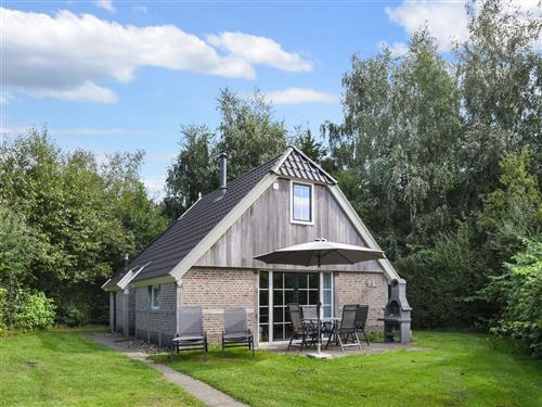 Holiday Home/Apartment - 4 persons -  - Mr. J.B. Kanweg - 9439 TD - Witteveen