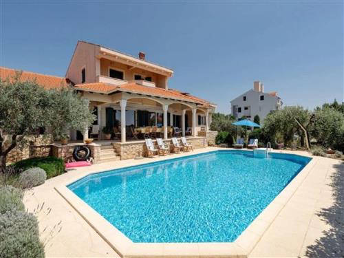 Holiday home - 14 persons -  - Petrcane - 23231