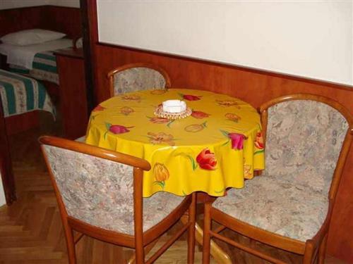 Sommerhus - 4 personer -  - Lokva Rogoznica - 21317 - Lokva Rogoznica