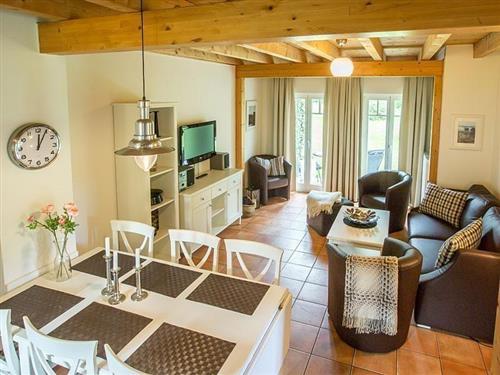 Sommerhus - 10 personer -  - Kliffstraße - 18211 - Nienhagen