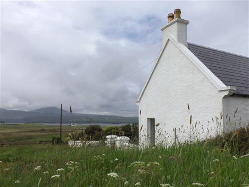 Holiday home - 6 persons -  - North Skye - IV55 8ZF