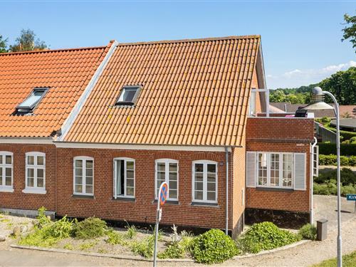 Ferienhaus - 4 Personen -  - Kirkegaardsvej - 5900 - Rudköbing