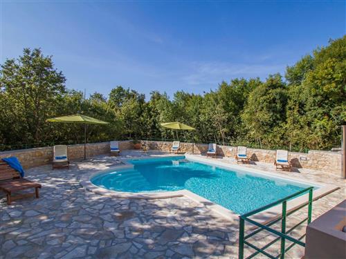 Sommerhus - 10 personer -  - Drenje - 52220