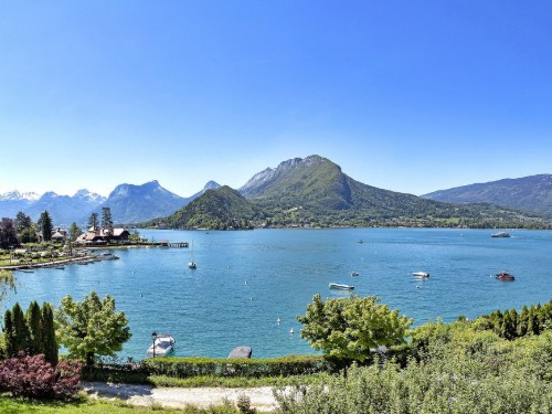 Holiday home - 12 persons -  - Chemin Des Moines - 74290 - Talloires-Montmin