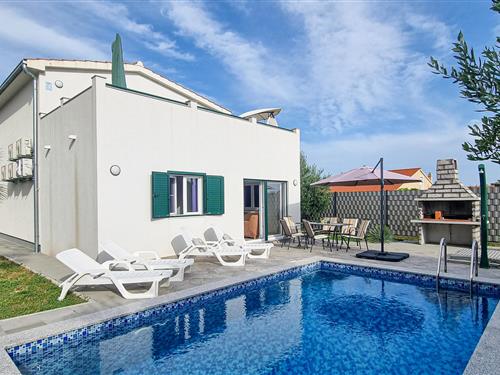 Ferienhaus - 8 Personen -  - Ulic don Frane Bulica - Trogir-Kastel Novi - 21217 - Kastel Novi