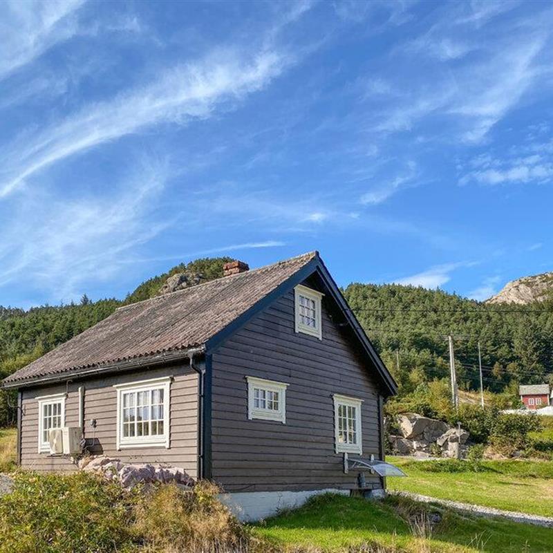 Sommerhus - 2 personer -  - Korssundvegen - 6964 - Korssund