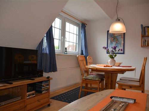 Holiday Home/Apartment - 4 persons -  - Up Süderdün - 26548 - Norderney